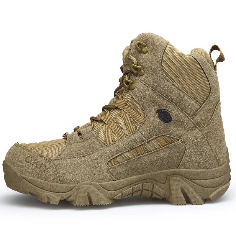 Kit Bota Tática Militar Strikeforce + 2 Brindes Táticos: Jaqueta Militar e Relógio Tático
